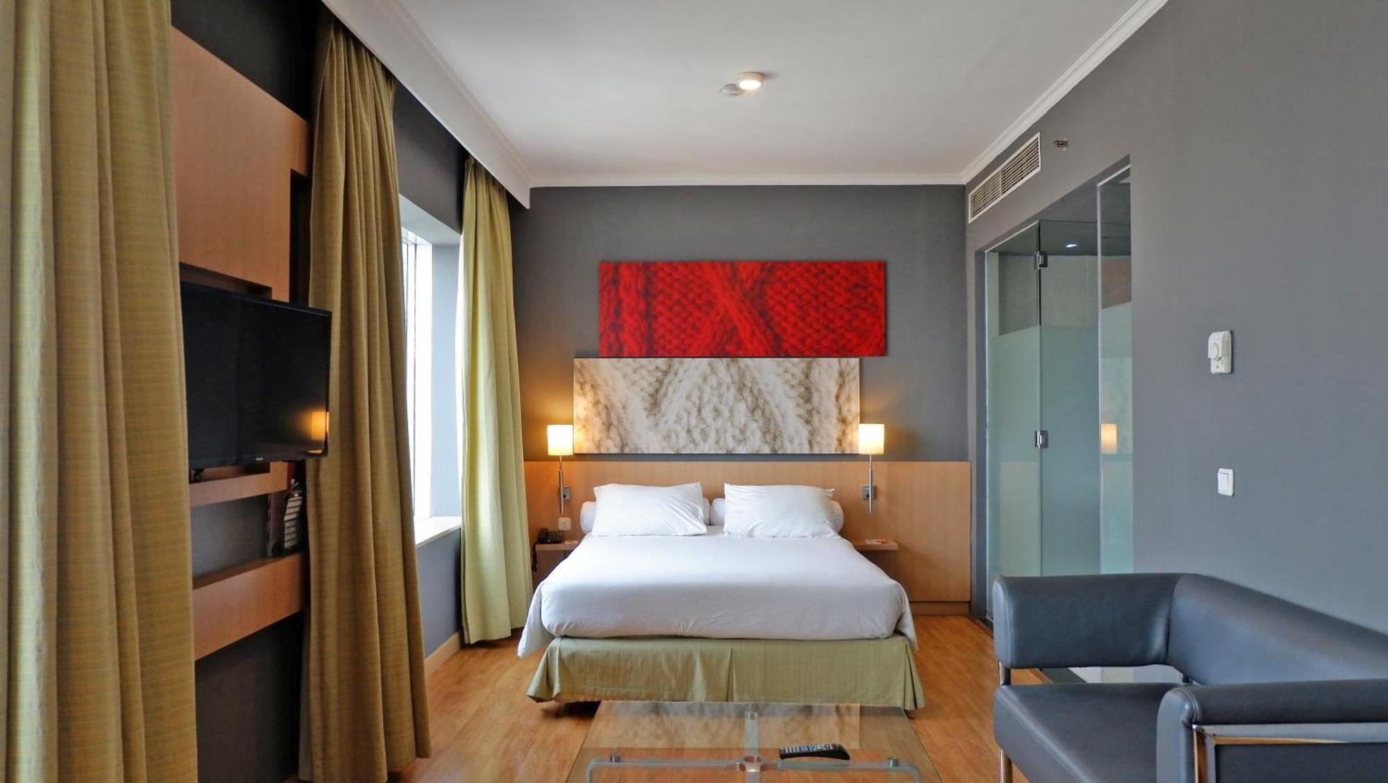 Hotel Kimaya Slipi Jakarta By Harris מראה חיצוני תמונה