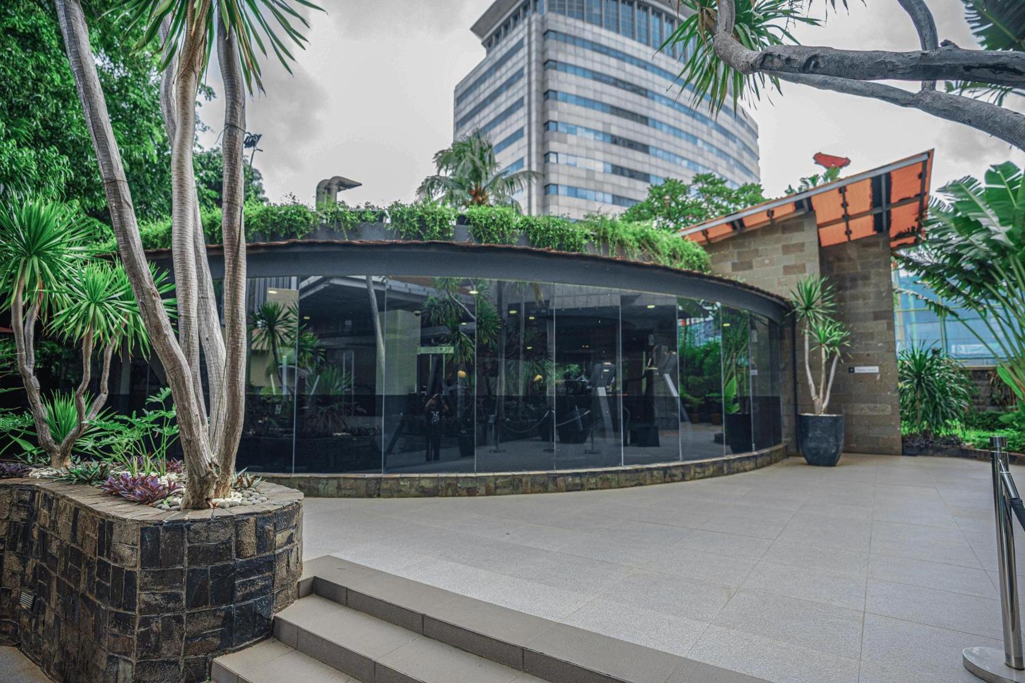 Hotel Kimaya Slipi Jakarta By Harris מראה חיצוני תמונה